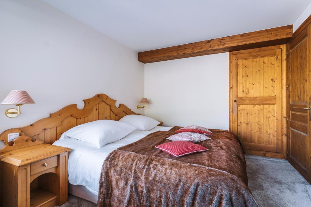 Hotel Les Peupliers Courchevel Bagian luar foto