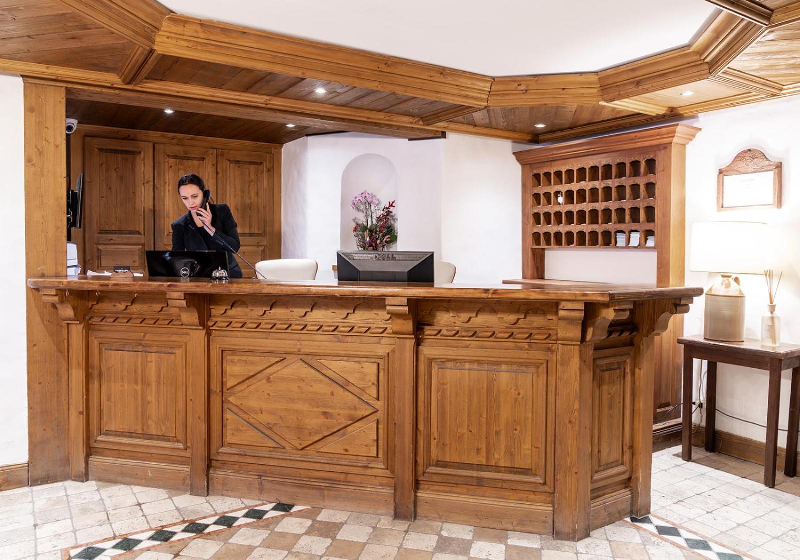 Hotel Les Peupliers Courchevel Bagian luar foto