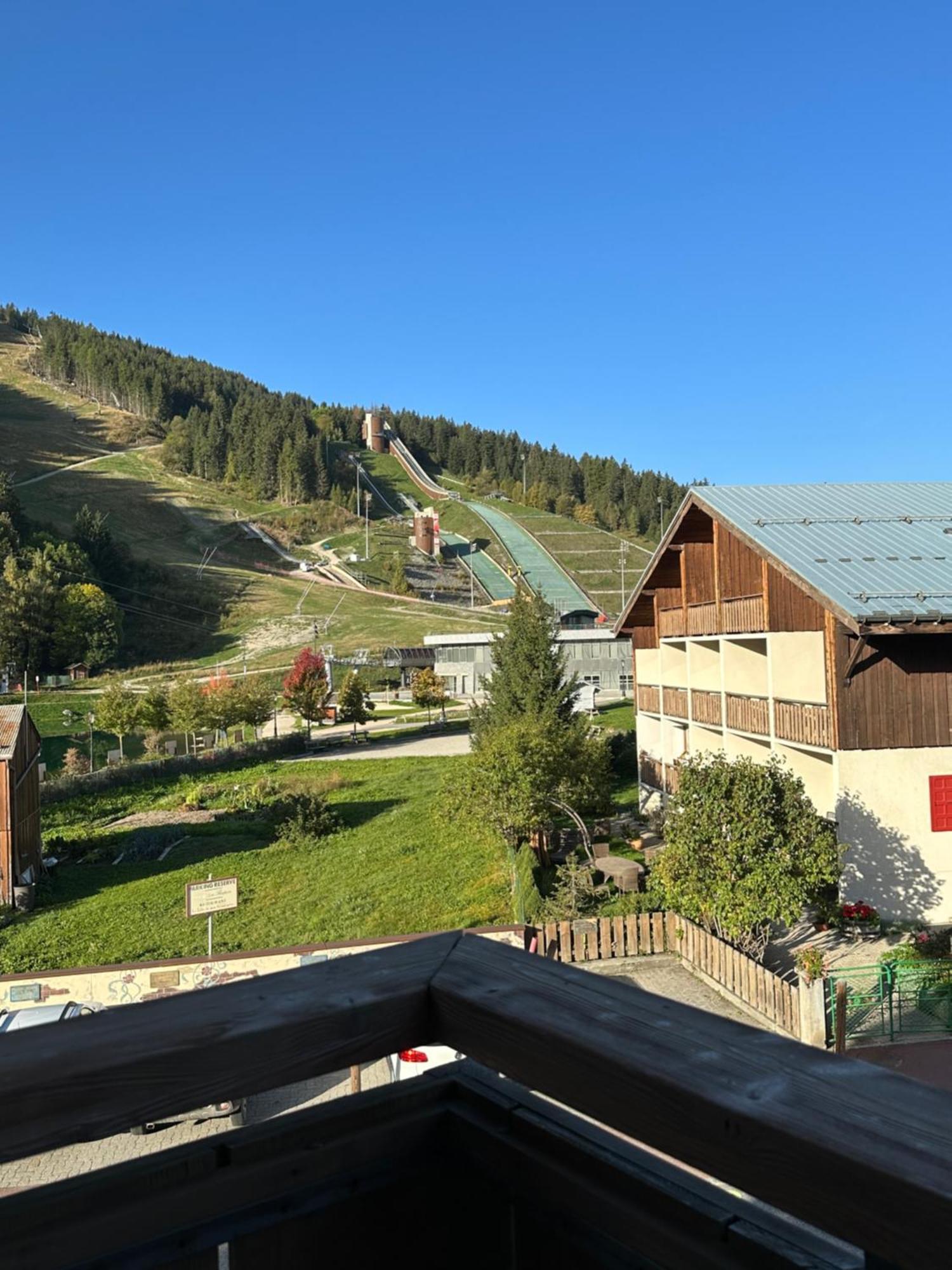 Hotel Les Peupliers Courchevel Bagian luar foto